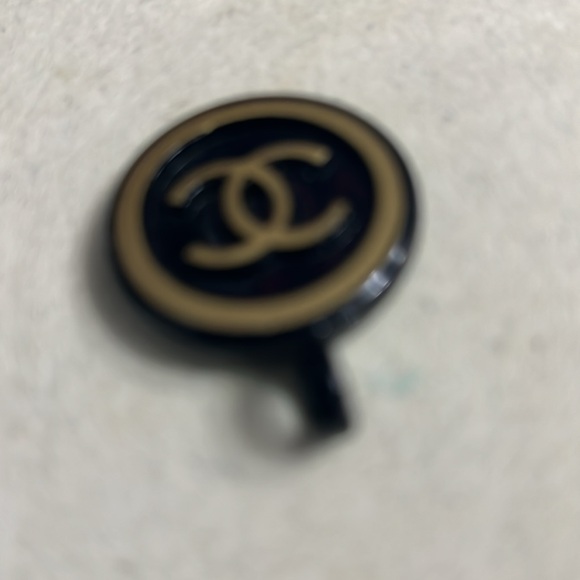 Authentic Chanel charm - Picture 6 of 6